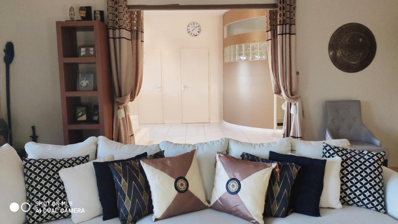Domaine Les Causeries Laguepie ภายนอก รูปภาพ