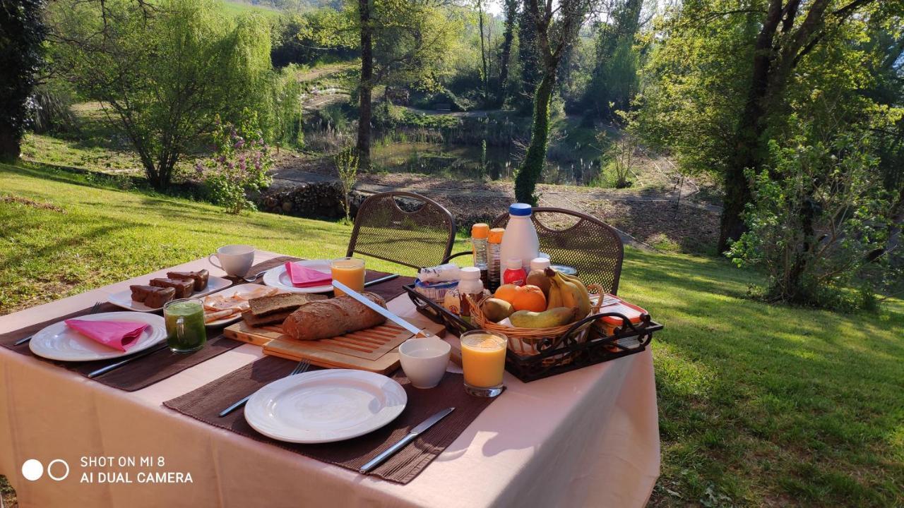 Domaine Les Causeries Laguepie ภายนอก รูปภาพ